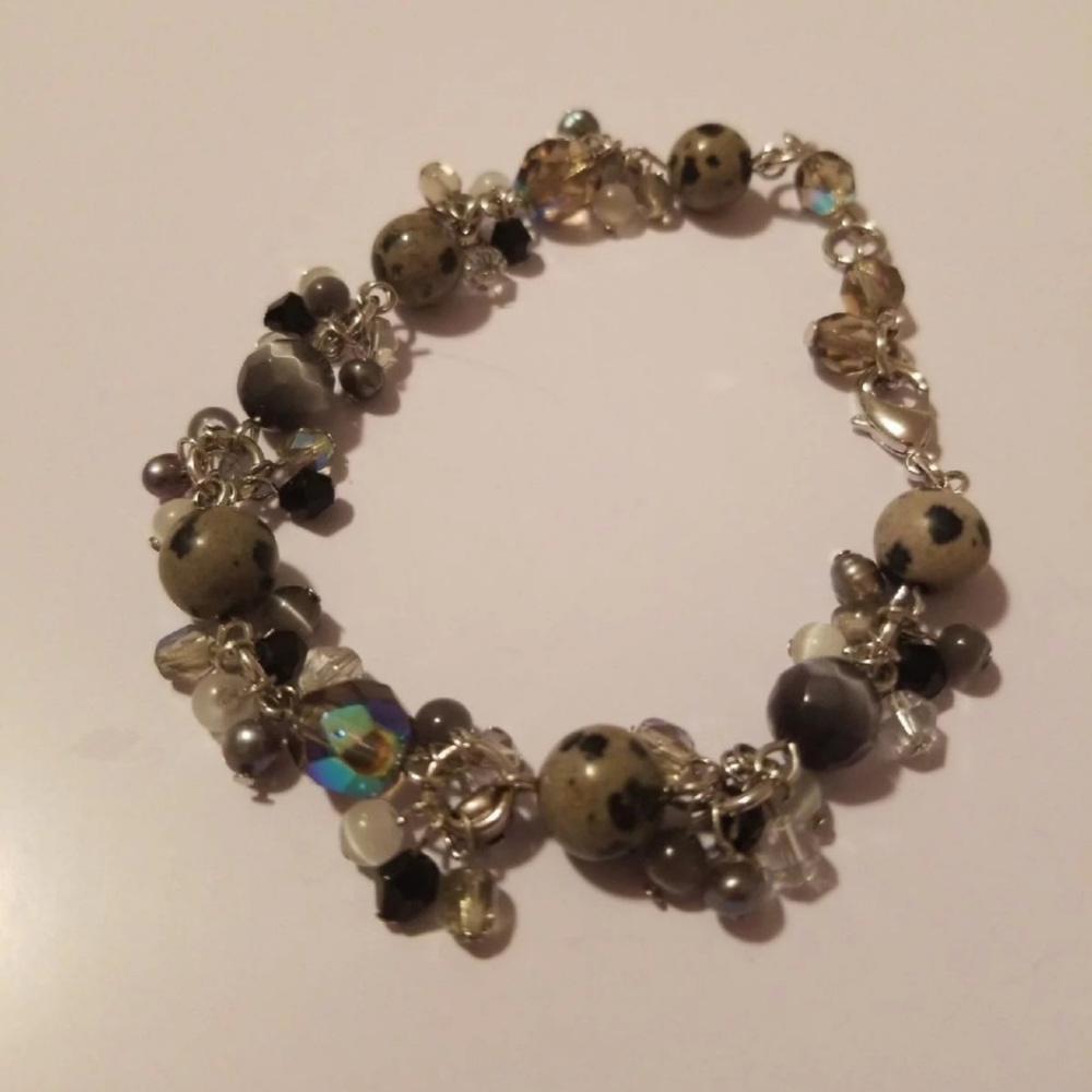 Silver beaded bracelet